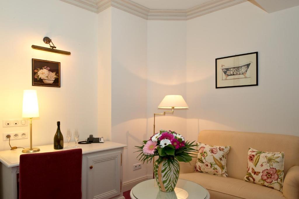 Hotel Chez Jean à Saverne Chambre photo